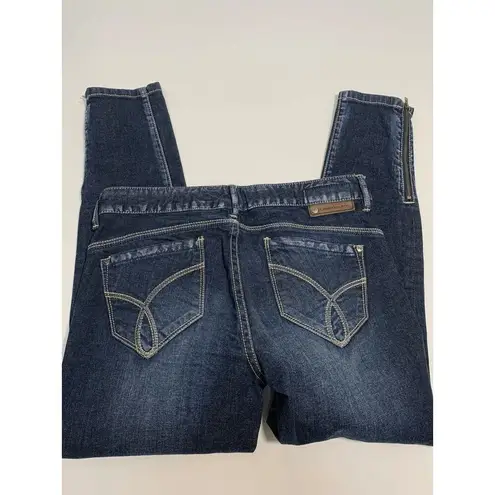 Calvin Klein Jeans Body Skinny Jean Blue Size 28