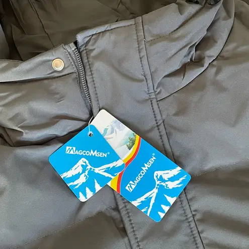 MAGCOMSEN Outdoor Jacket Men’s 2XL Gray Hooded Puffer Down Coat – 85% Duck Down Size XXL