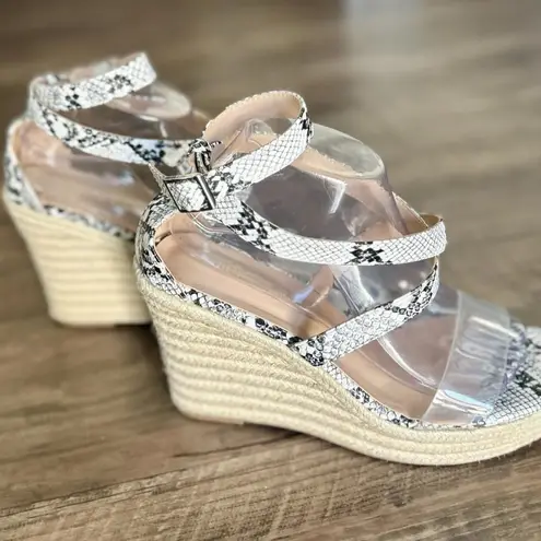Vicki Vicki Women’s Strappy Snakeskin Pattern Wedges Size 9.5