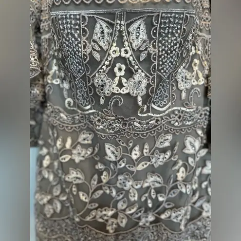 Social Occasions by Mon Cheri Lace Embroidered Bell Sleeve Column Cocktail Dress Gray Size 10