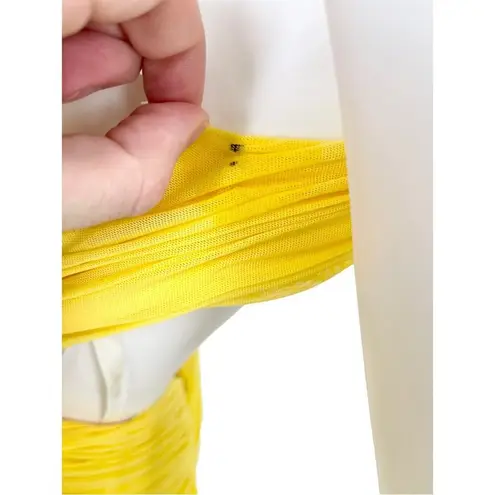 Terani Couture Yellow Open Leg Slit Cross Back Sleeveless Prom Dress Size 4