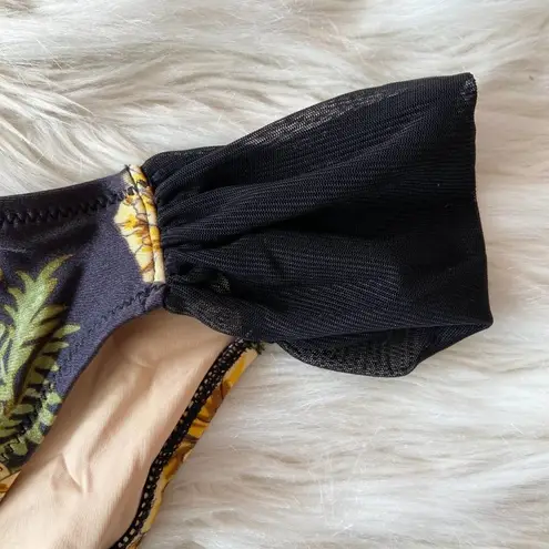 Somedays Lovin Princess Polly Black Yellow Floral Mesh Bikini Bottoms Sz XS
