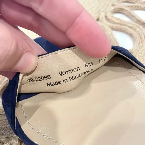 Johnston & Murphy Johnston Murphy Womens Deena Ankle Strap Sandal Navy Size 6M