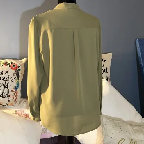 Alex Marie Size L Olive Button Down Blouse