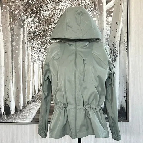 Bernardo Evergreen Women's Hooded Water Resistant Rain Jacket - Size Small