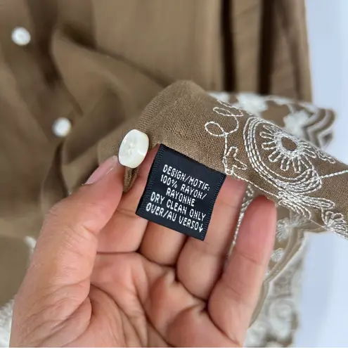 Dana Buchman 100% Linen Embroidered Button Front Brown Floral Scallop Trim 10