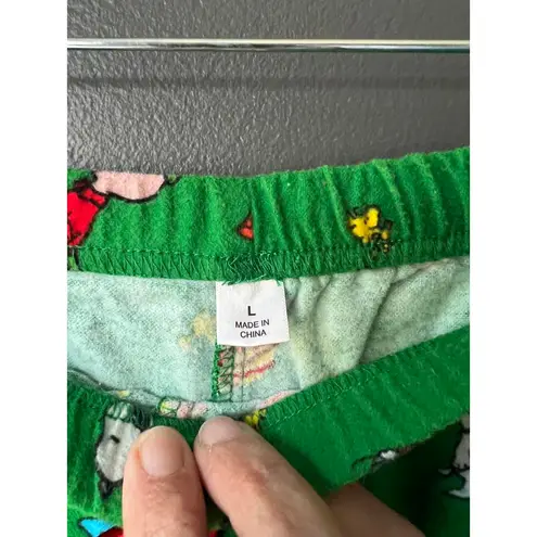 Women's Green Peanuts Christmas Pajama Set Size L