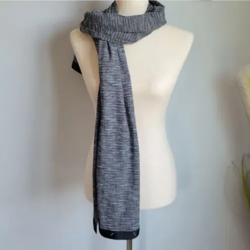 Lululemon , Vinyasa Scarf Coco Pique Black White Customizable Snap Knit Wrap