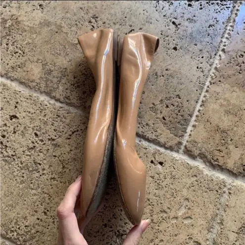 Vera Wang Lavender Patent Leather Ballet Flat Nude Tan 9