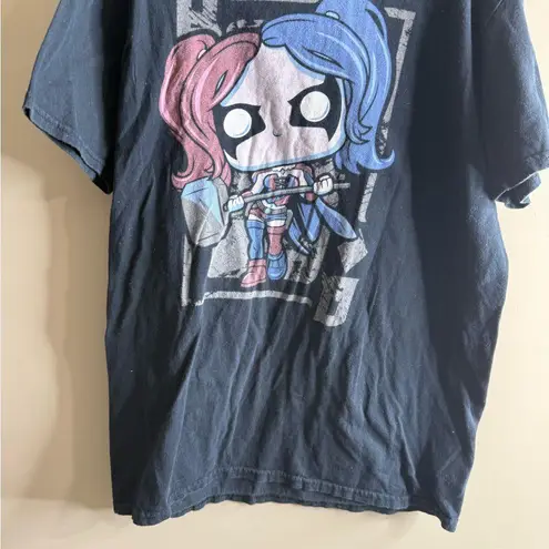 Funko pop Harley Quinn t shirt small Black