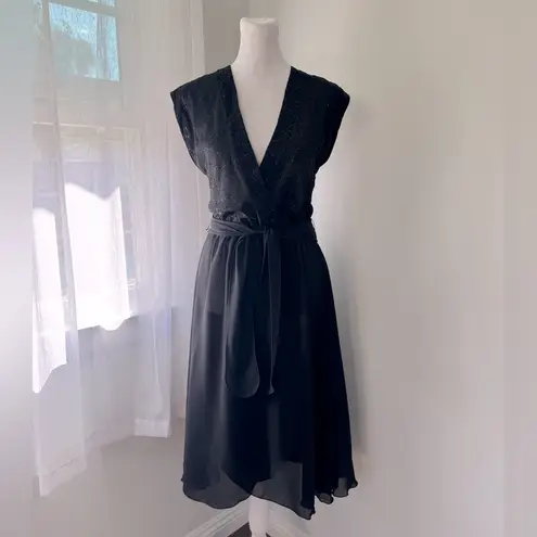 Vintage ‘80s Tracy! Sheer Black Sequined V