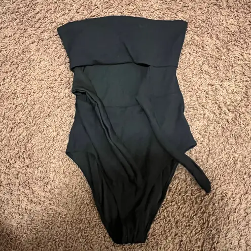Aerie  High Waisted Full Coverage Contour Shaping Panty Size Medium‎ Black NEW
