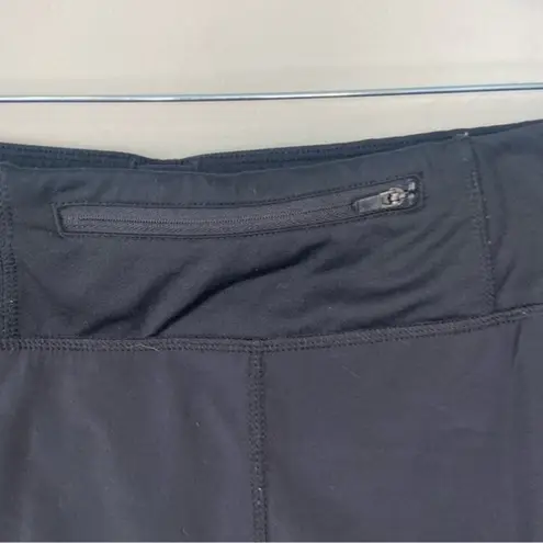 Athleta  Ready Set Go Reflective Shorts Sz Medium - Image 5