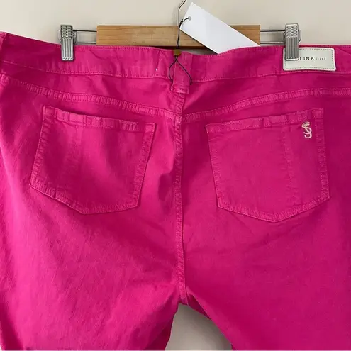 Bermuda Slink Jeans Pink Curvy Stretch Longer length  Shorts womens plus 22 new