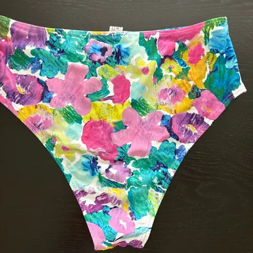 None Bikini - Floral 3 Piece Set Bikini and Sarong Size Small EUC