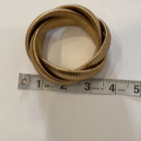 Twisted Gold-Tone Herringbone Chain  Bangle Bracelet EUC OS Unbranded Slip On