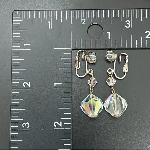 Vintage Unsigned Laguna Faceted AB Crystal Aurora Borealis Drop Earrings 10g White