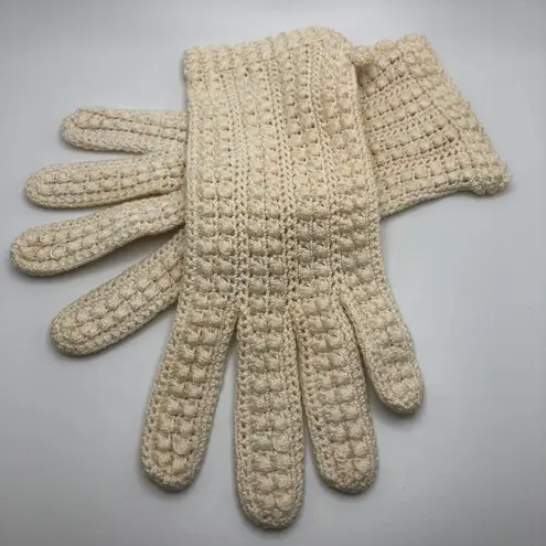 Vintage Crochet Gloves Ivory Cream Puff Stitch