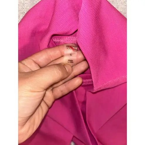 Beyond Yoga Beyond Yoga HR3243 Heather Rib High Waisted Midi Legging Pink Size S