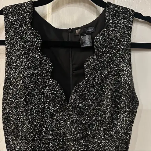 AQUA Brand Bloomingdales Scalloped Neck Dress Gold Glitter Black Small NYE Party