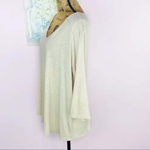 New Directions Curvy Slub Knit V