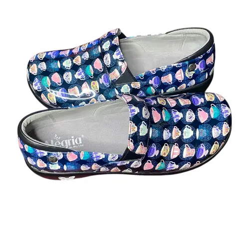 Alegria NWT Teacup Patent Slip-On
Nurse Clogs EU 42 / US 11.5
