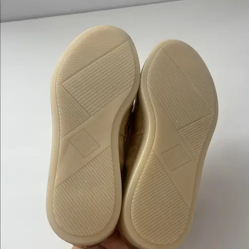 Naturalizer NWOT Women’s Keel Metallic Gold Boat Shoes — Women’s 8W ♣️