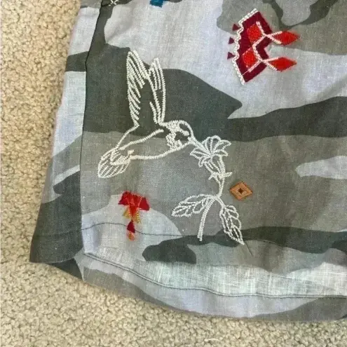 Johnny Was Saguaro Linen Blend Floral Flower Embroidered Camo Shorts