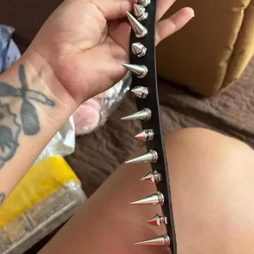 Extra Long Spike Punk Style Choker Faux Leather Unisex Women Men collar Goth necklace Black