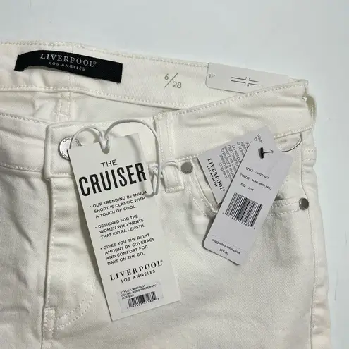 NWT Liverpool The Cruiser Bermuda Short Size 6 / 28 White Raw Hem LM9271Q31