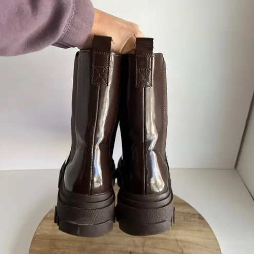 Dream Paris Dream Pairs Chocolate Brown Shiny Water Resistant Chunky Pull on Boots 8.5