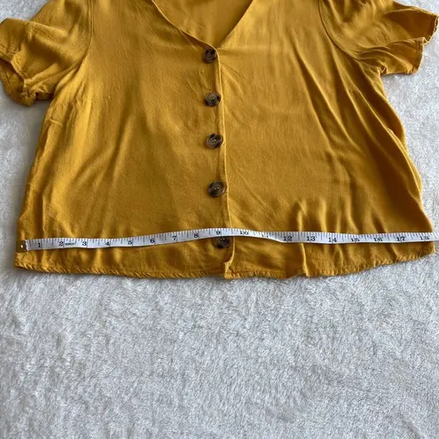 Urban Romantics Crop Top Blouse Womens M Mustard Button Up Flowy Casual Preppy