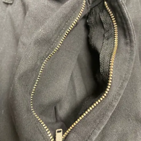 FREE ASSEMBLY Women’s Black Cuffed Pleated Shorts Size 20 New With Tags