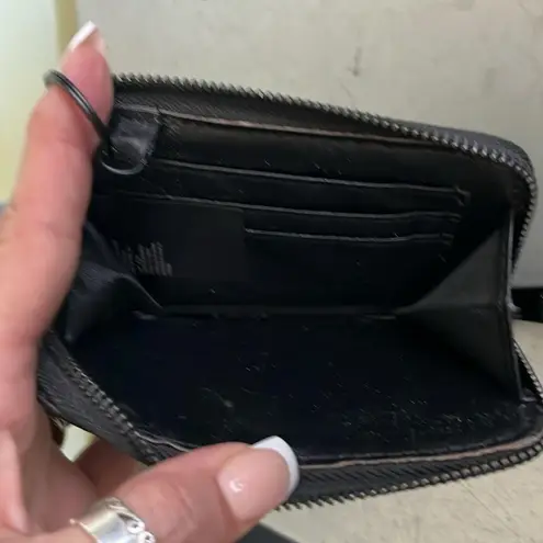 Badgley Mischka
Quilted Logo Coin Purse