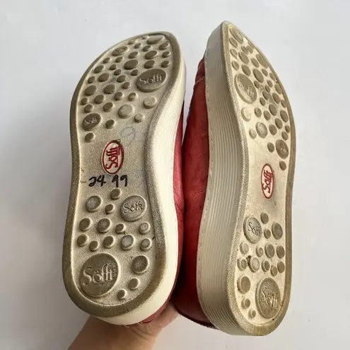 Sofft Baltazar Women's Red Leather Sneakers Lace Up Low Top 1105132 Size 8.5 M