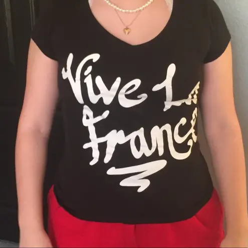 Cotton On  vive la France v neck graphic top