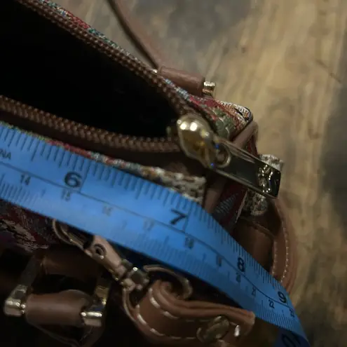 Signage Strawberry Thief Tapestry Small Purse NWOT With Removeable Strap Red