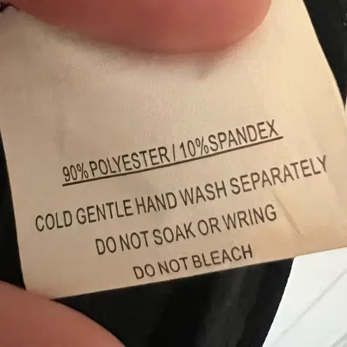 Here Comes the Sun Selfie Leslie Mesh Chain Detail Maxi Dress