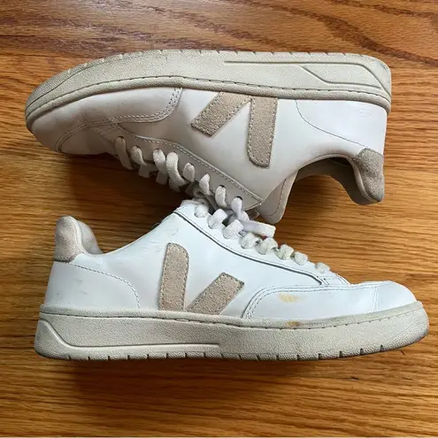 VEJA white and beige sneakers size 6