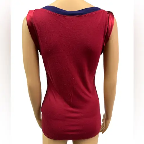 T Tahari Tahari Red Boat Neck Multi Color Tee Satin Sleeve Top Women’s Small