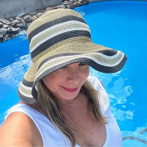 Wide Brim Sun Hat Packable Outdoors Hiking Beach Vacation Straw Metallic Striped Black