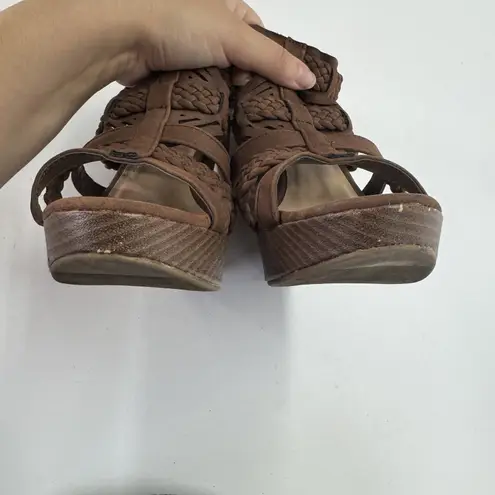 Bella Vita Shoes Womens Size 9.5W Brown Wedge Heels Braided Strappy Sandals Zip