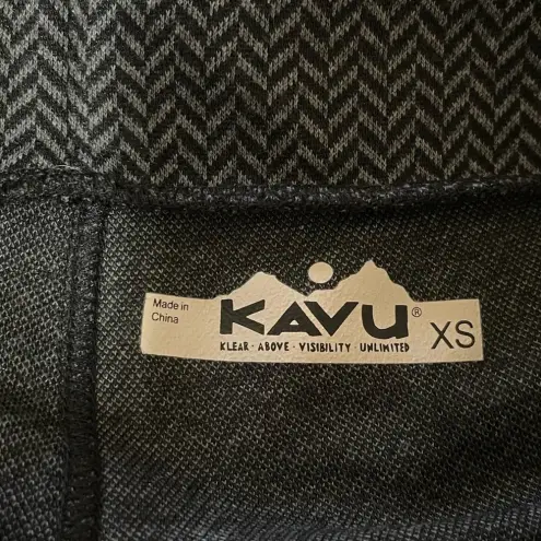 KAVU Women’s black and gray chevron print leggings XS