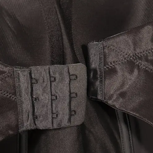 Maidenform NWT Ultra-Firm Convertible Body Shaper w Built-In Underwire Bra 40C