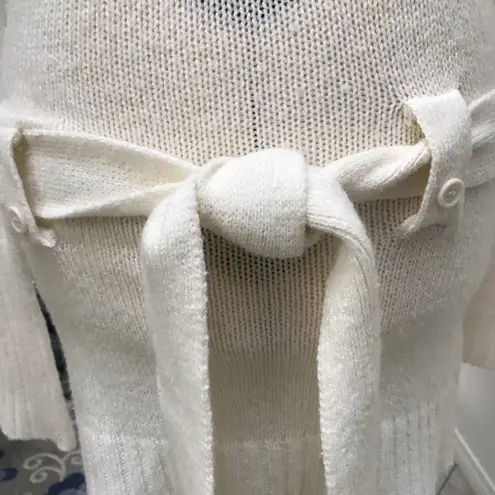 Player Gold Cowl Neck Belted Sweater Cream Large