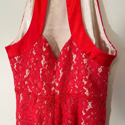 ABS Allen Schwartz NWT A.B.S Halter Red Lace Dress size 4 - Image 5