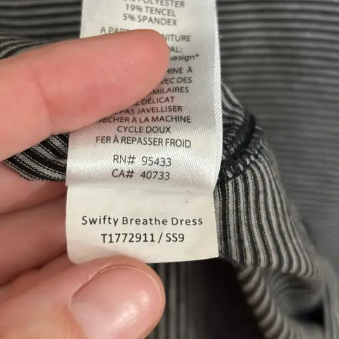 Toad & Co Swifty Breathe Dress in Gray Stripe