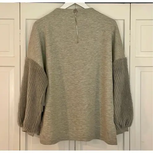 Catherine Malandrino NWT grey faux fur puff sleeve sweater small