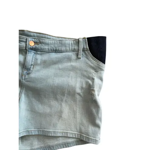 Isabel Maternity Light Wash Denim Shorts Size 16 NEW NWT