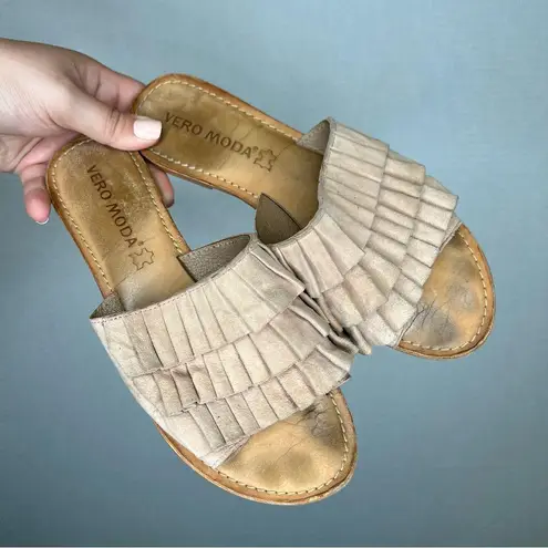 VERO MODA Vero Moda | Tan Fridge Slip Slide On Sandals with Textured Pleats 9